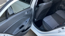 Hyundai i20 1.2 MPi Premium Nav 5dr Petrol Hatchback